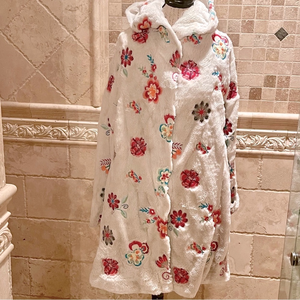 Johnny Was Biya Myanmar Faux Fur Embroidered Flower Coat